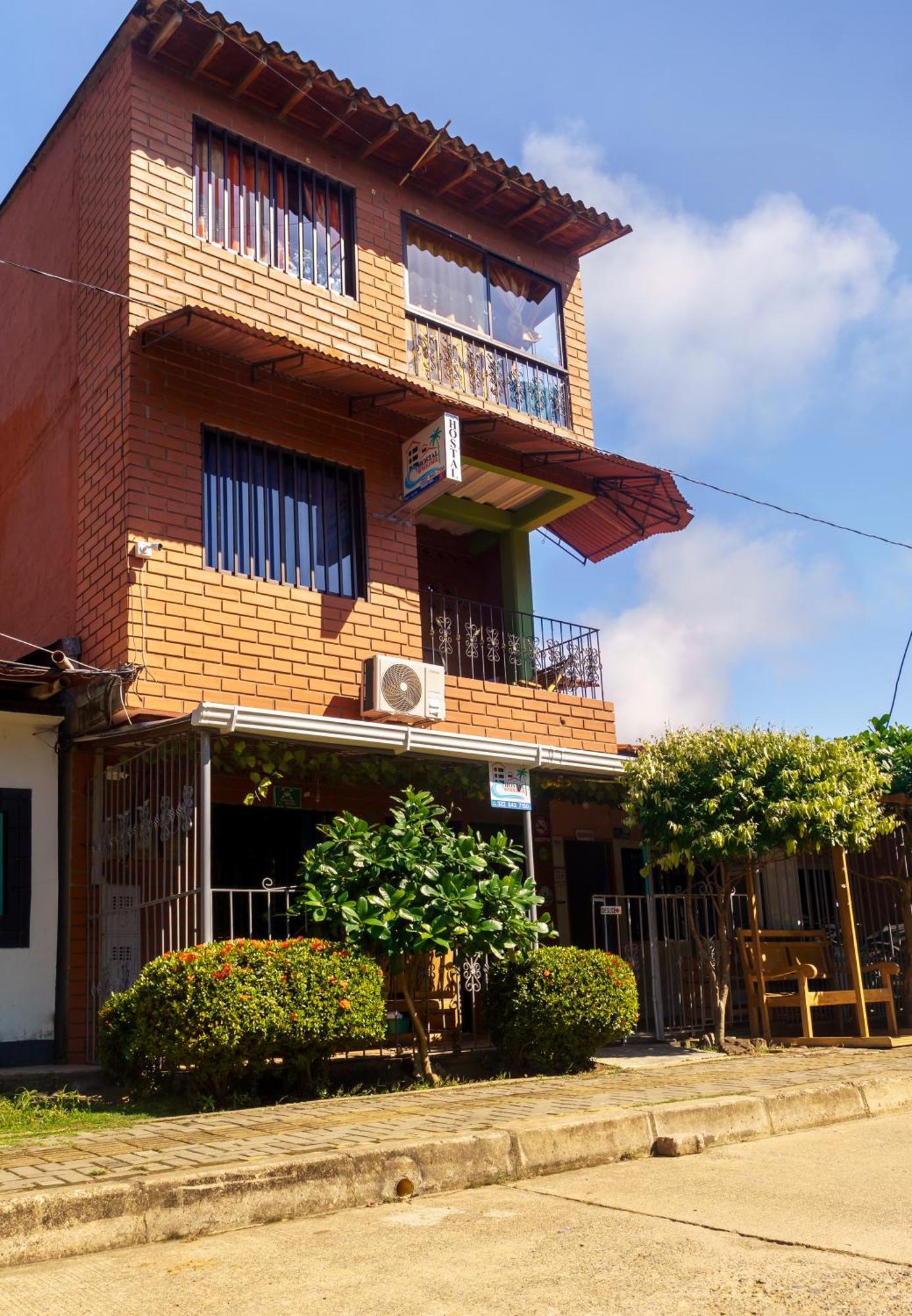 Mi Pueblo Natal Aptos Y Habitaciones Necoclí 외부 사진