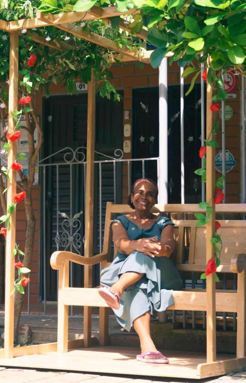 Mi Pueblo Natal Aptos Y Habitaciones Necoclí 외부 사진