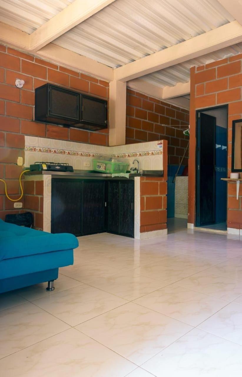 Mi Pueblo Natal Aptos Y Habitaciones Necoclí 외부 사진